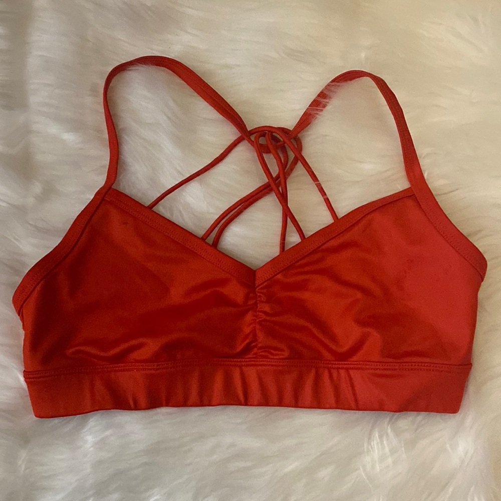 Alo Yoga Sunny Strappy Sports Bra Cherry Pop Glossy Women's Size S
